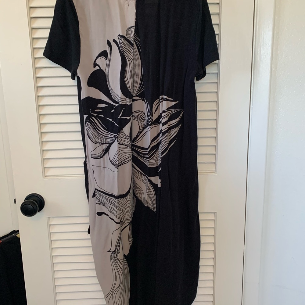 Anthro T-shirt (long)
